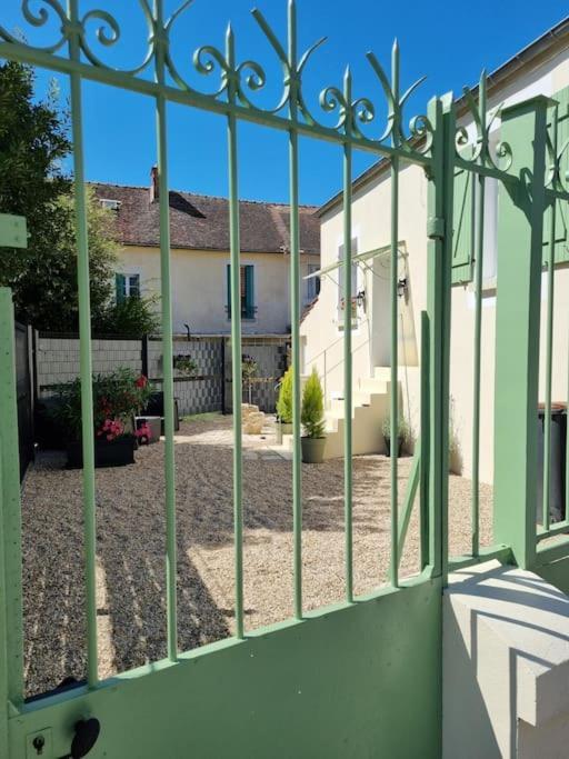 Maison 15 Minutes De Disney Le Refuge Des Contes Mareuil-lès-Meaux Exteriér fotografie